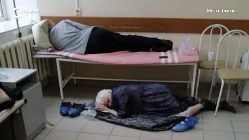 Ruská laborantka vynesla záběry z nemocnice: Lidé leží na zemi, těla už není kam dávat